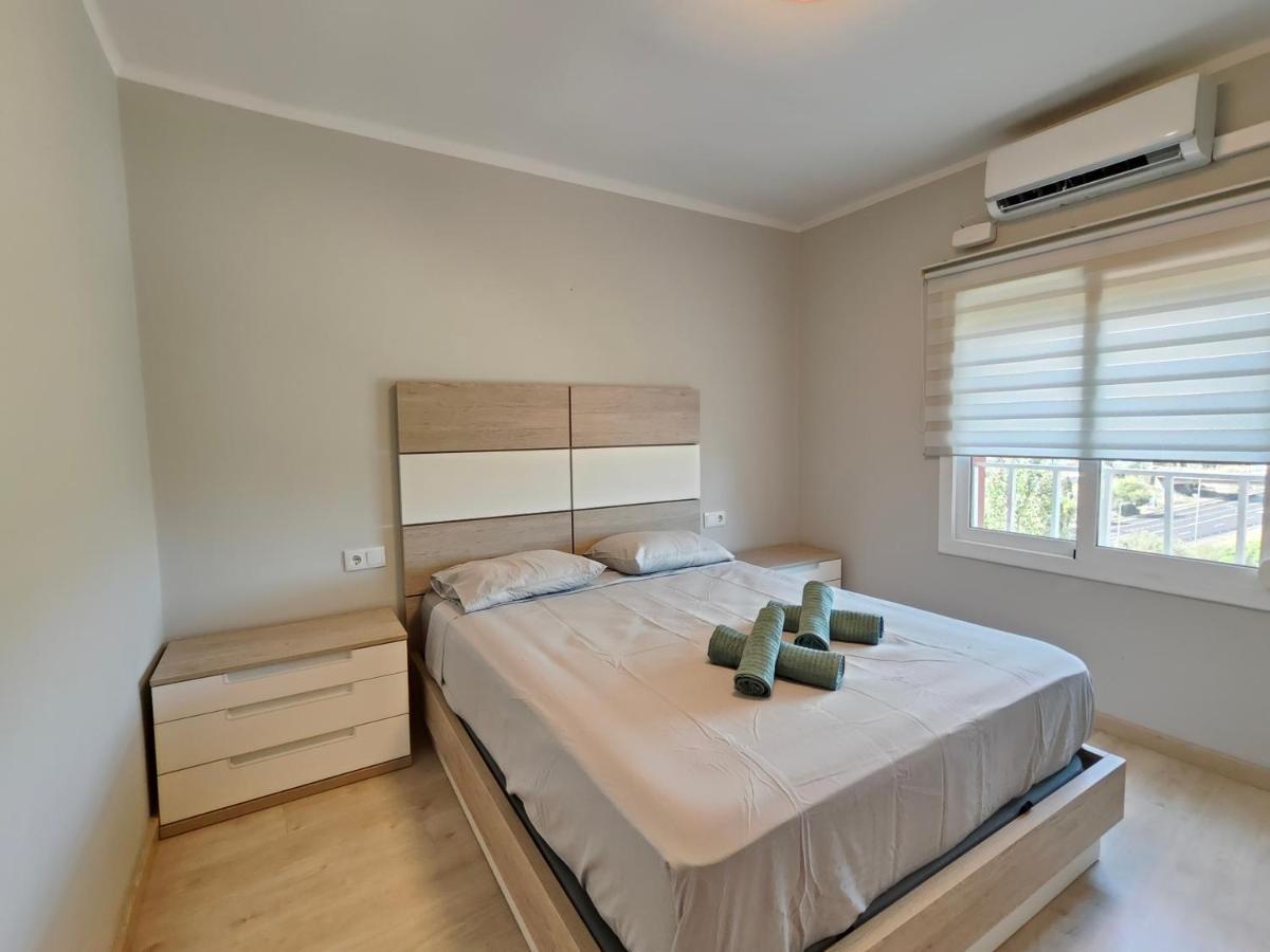 Family Apartment Besos Sant Adria de Besos Ngoại thất bức ảnh