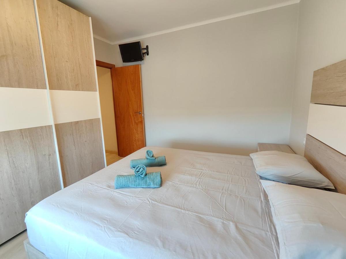 Family Apartment Besos Sant Adria de Besos Ngoại thất bức ảnh